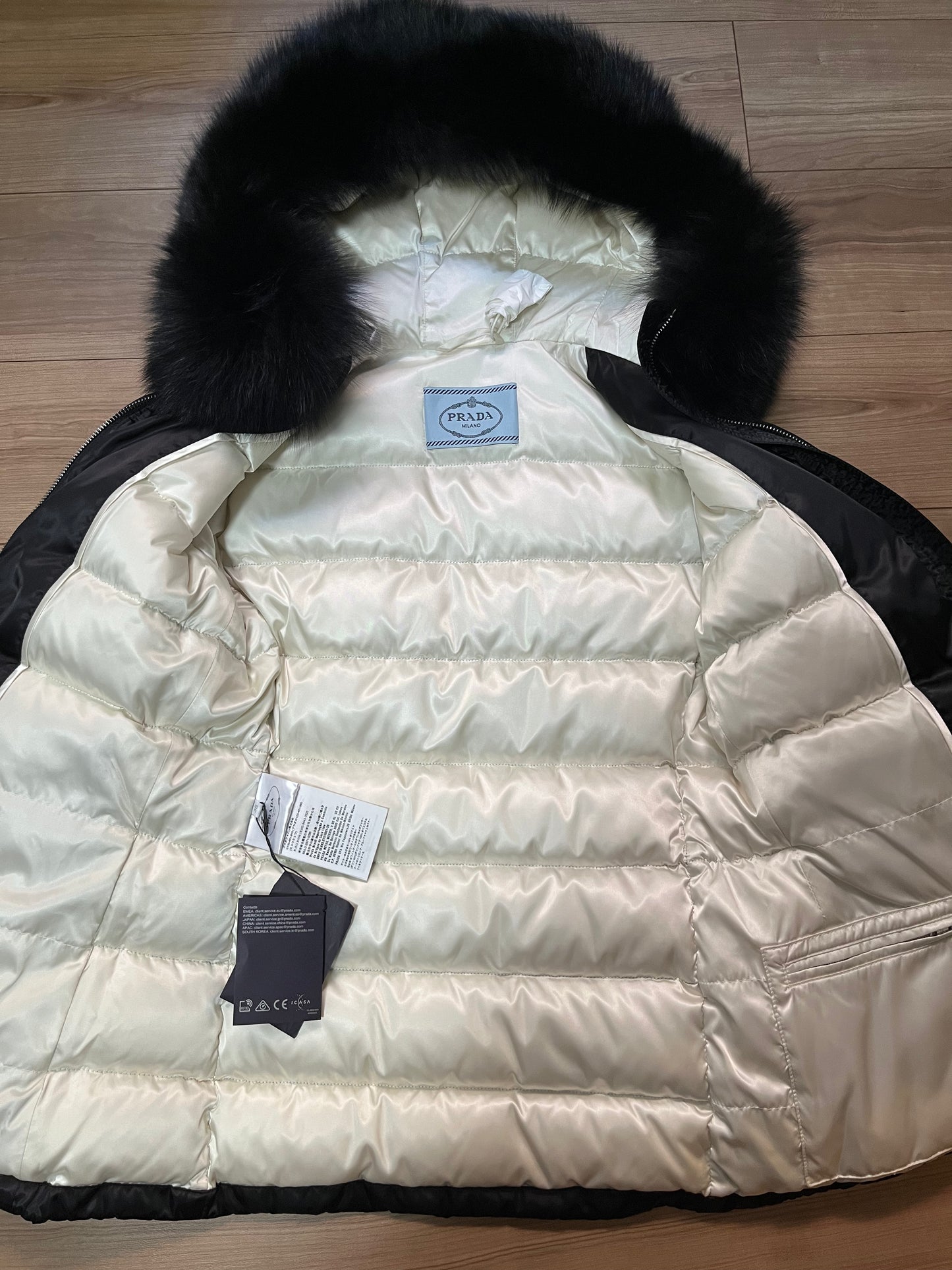 D000407 28G060 プラダダウン ショットダウン 超人気デザイン ダウンジャケット ダウンコート