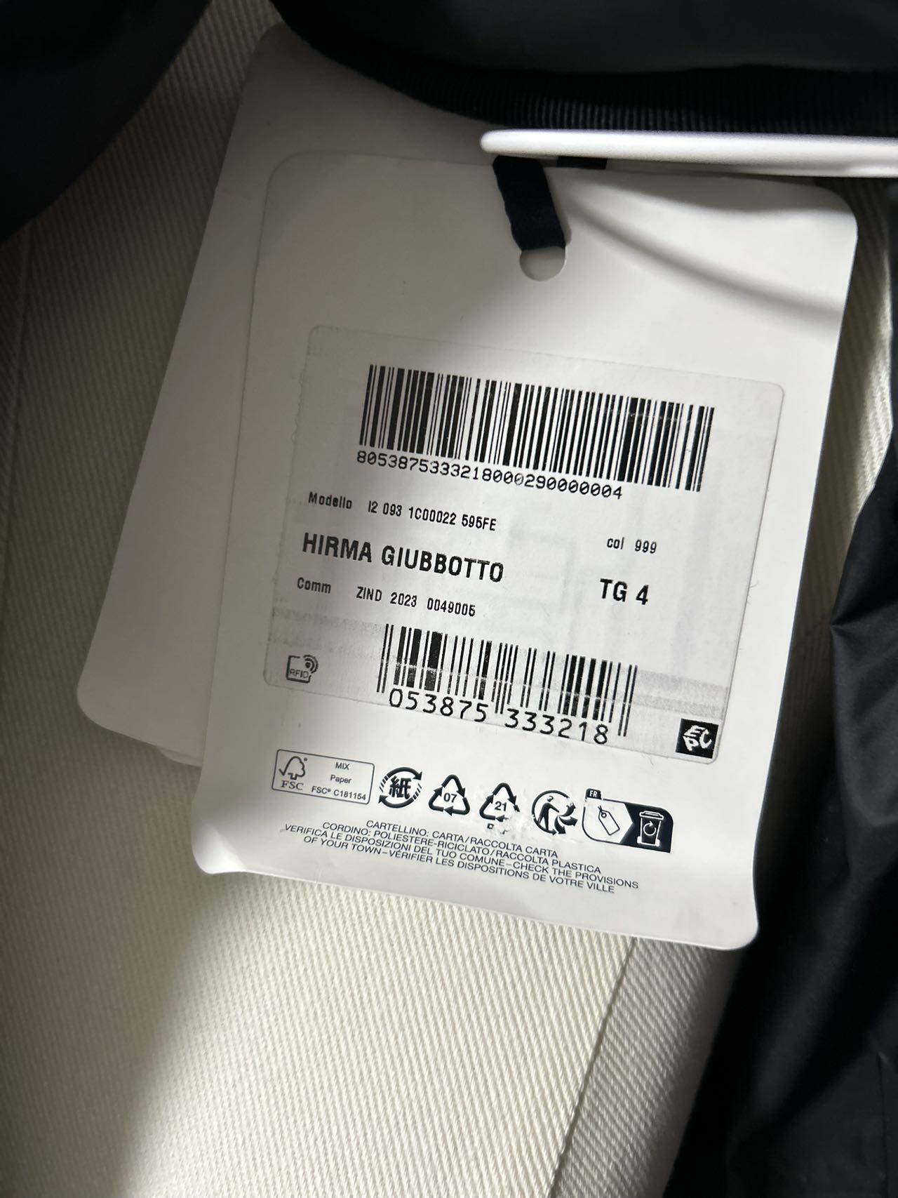 C00703 MONCLER Hirma イルマ 新品未使用