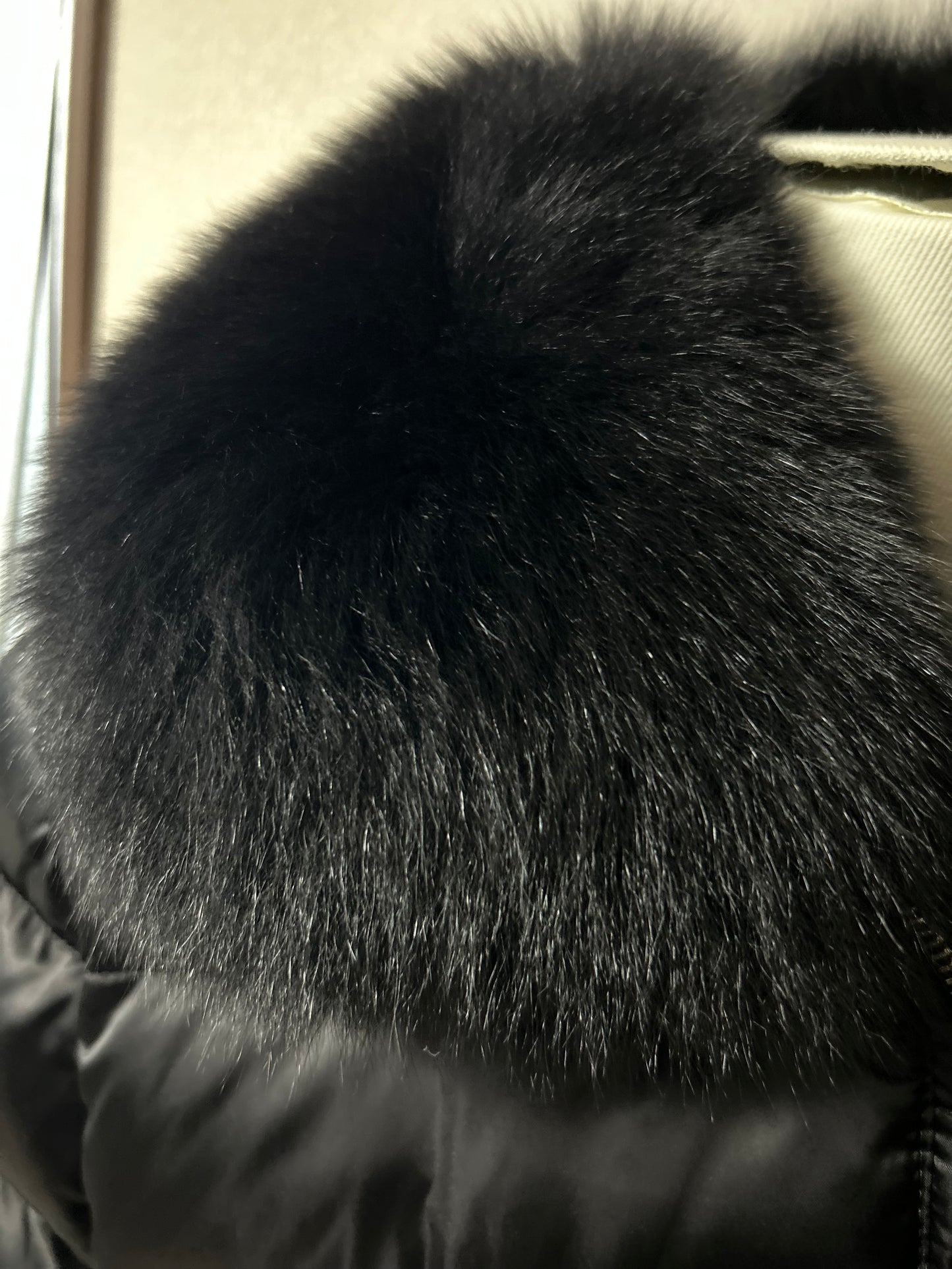 C00603 PRADA プラダ 超人気デザイン ファー付きダウンコート