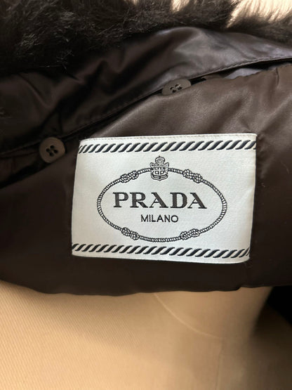 C00405 【PRADA】大人気モデル 29P353 ダウンジャケット